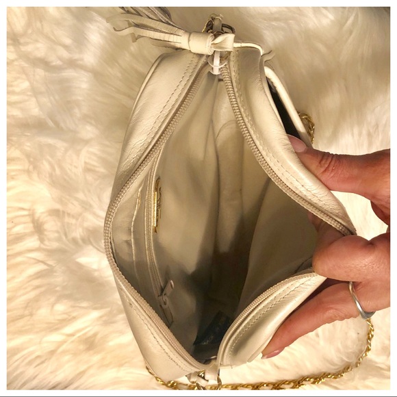 QUILTED LEATHER CROSSBODY - Picture 6 of 7